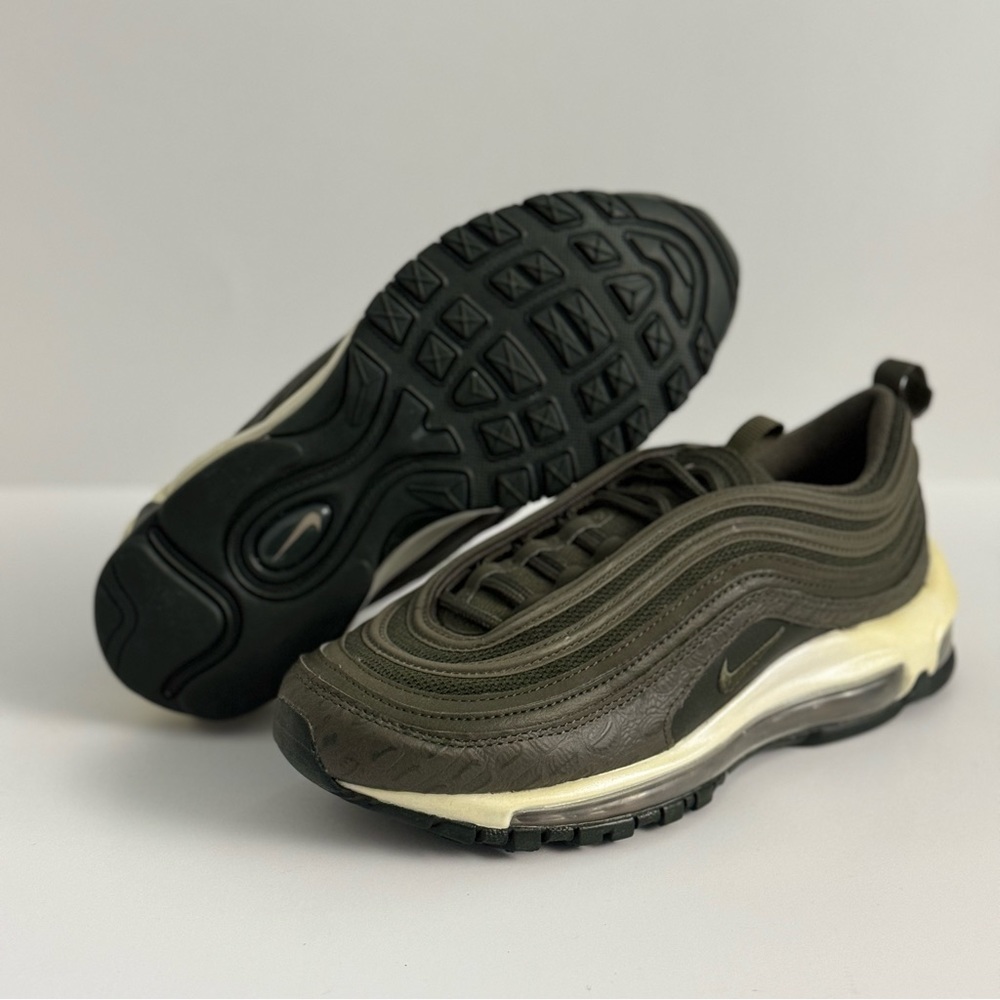 Nike Air Max 97 LX Cargo Khaki Green 3M Shoes Women's Size 6 NEW